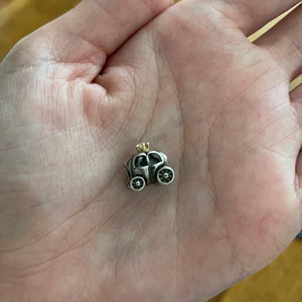 Retired Carraige Pandora Charm